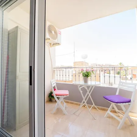 прекрасная где есть бассейн и парковка Apartment
