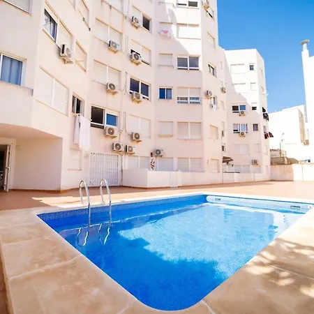 Apartment прекрасная где есть бассейн и парковка