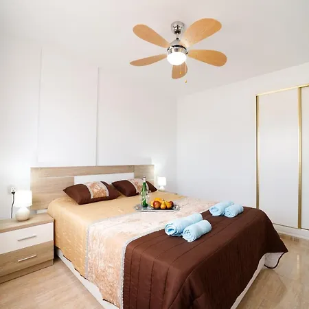 Apartment прекрасная где есть бассейн и парковка *