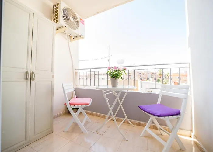 Apartament прекрасная где есть бассейн и парковка